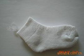 諸暨市皓源針紡織品 專(zhuān)注品質(zhì)，樂(lè)享童趣——精選兒童短襪產(chǎn)品系列